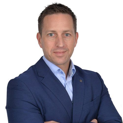 Robert Saunders, Chief Technology Officer